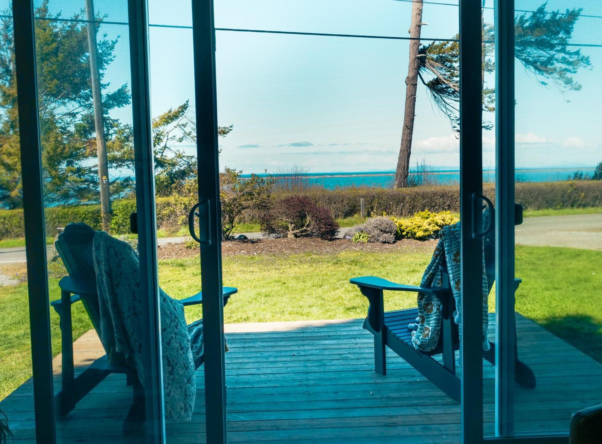 Dungeness Bay Inn 3*