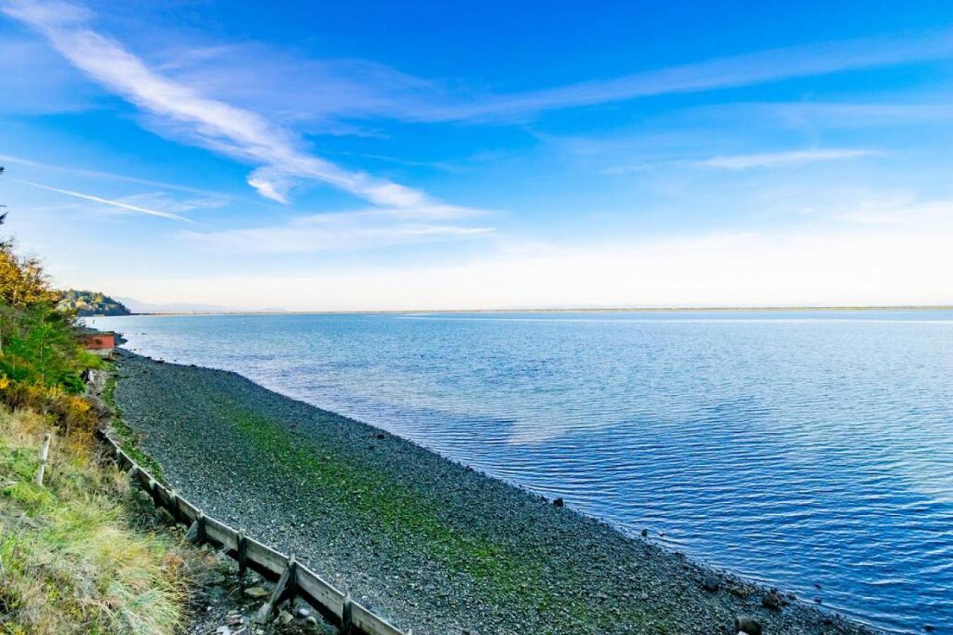 Inn Dungeness Bay